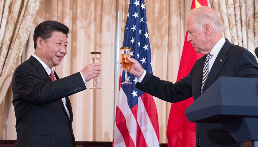 Xi Jinping and Joe Biden toasting a drink